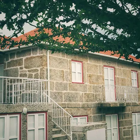 בית נופש Casas De - Parque Nacional Peneda-geres קסטרו לבוריירו